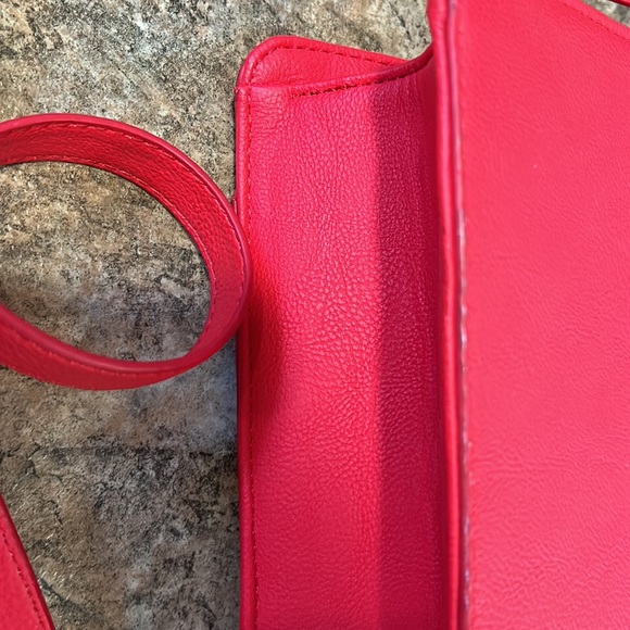 Betsy Johnson Red Animal Print Bow Satchel - Picture 12 of 14